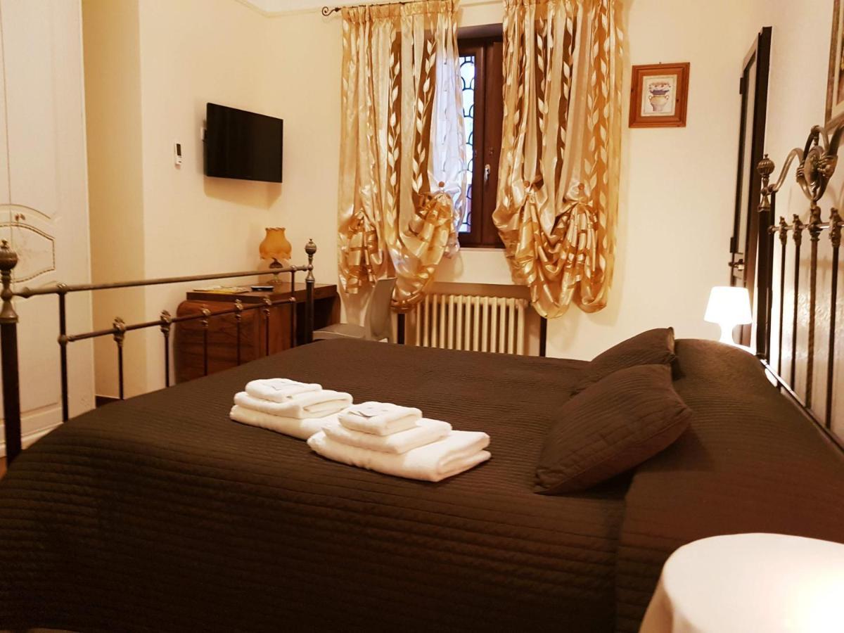 Guest house Simpson - Aeroporto Di - Affittacamere